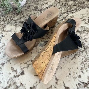 Life Stride Soft System Wedge Sandals, Size 7.5 / 38